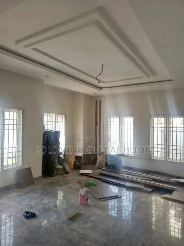 5bdrm Duplex in Lugbe, FHA for sale