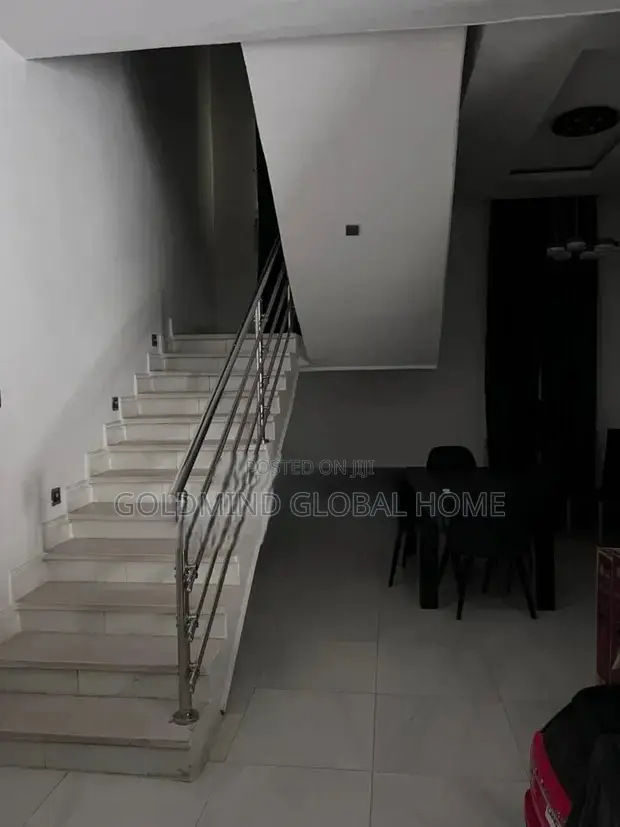 6bdrm Duplex in Lugbe, FHA for sale