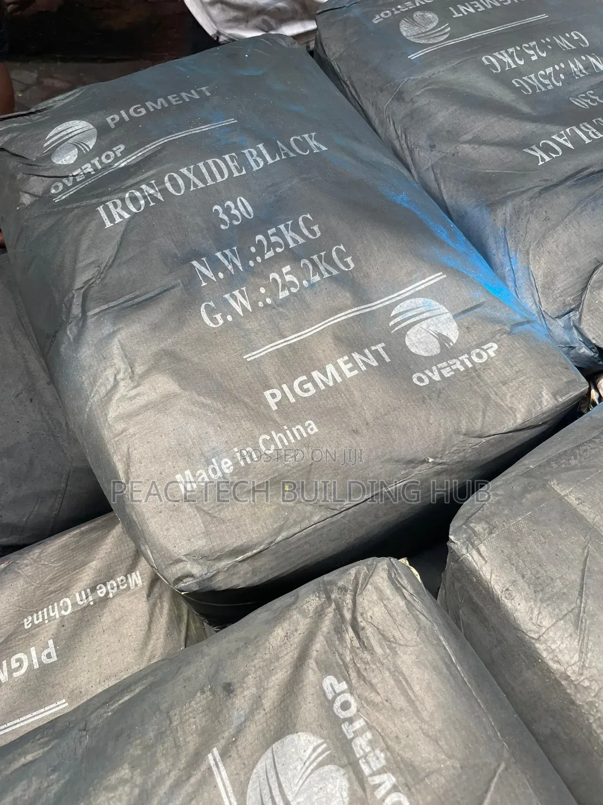 Overtop Iron Oxide Black 330
