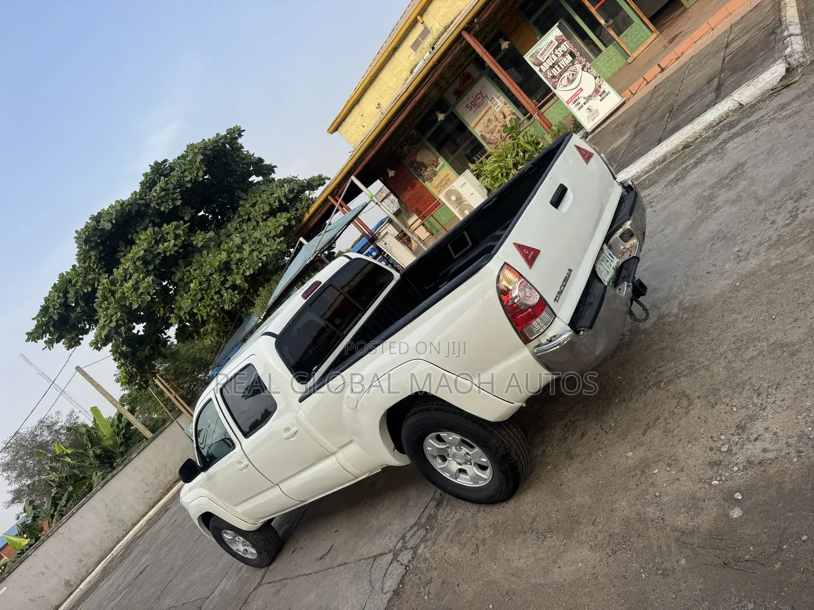 Toyota Tacoma Double Cab Long Automatic 4x4 2007 White