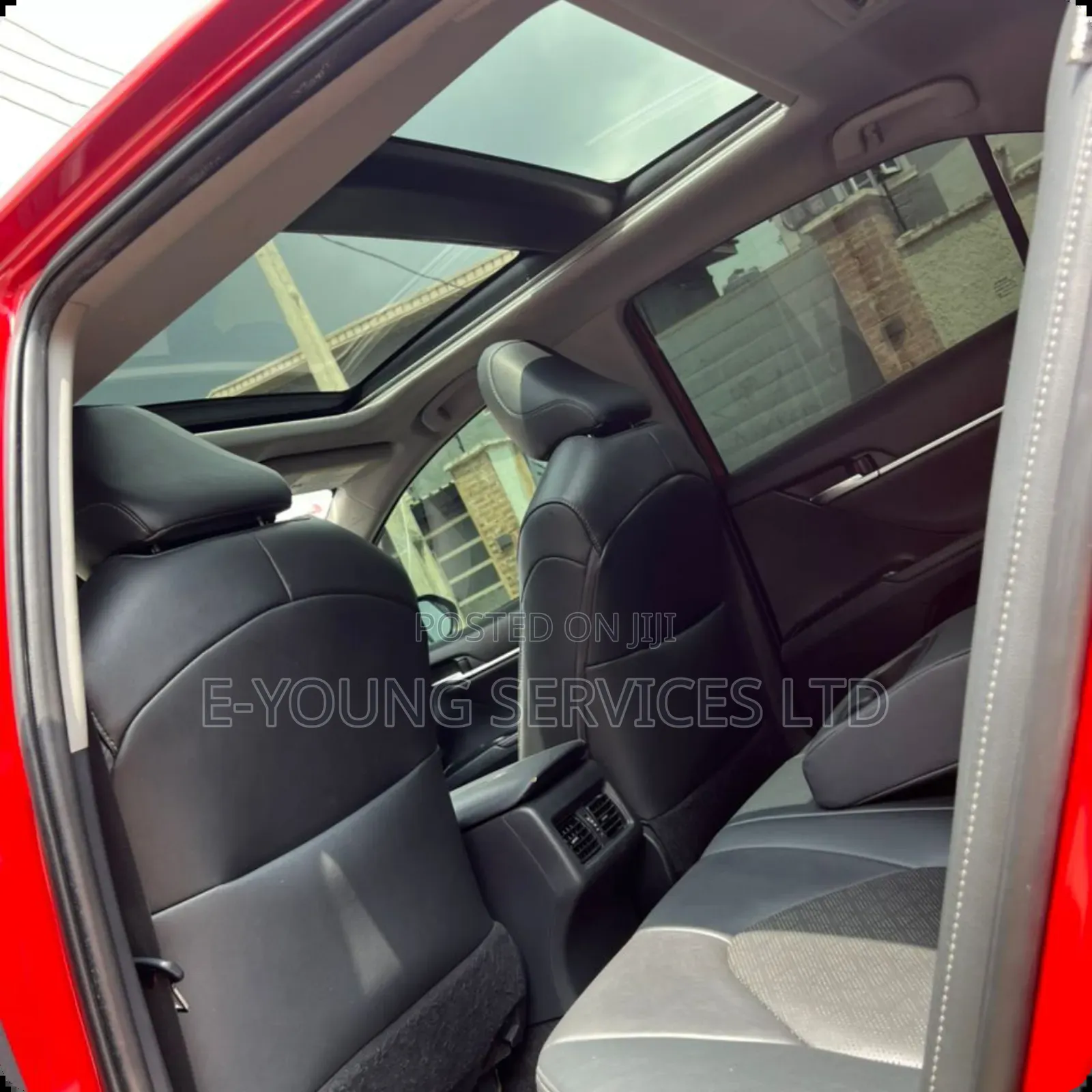 Toyota Camry XSE (2.5L 4cyl 8A) 2019 Red