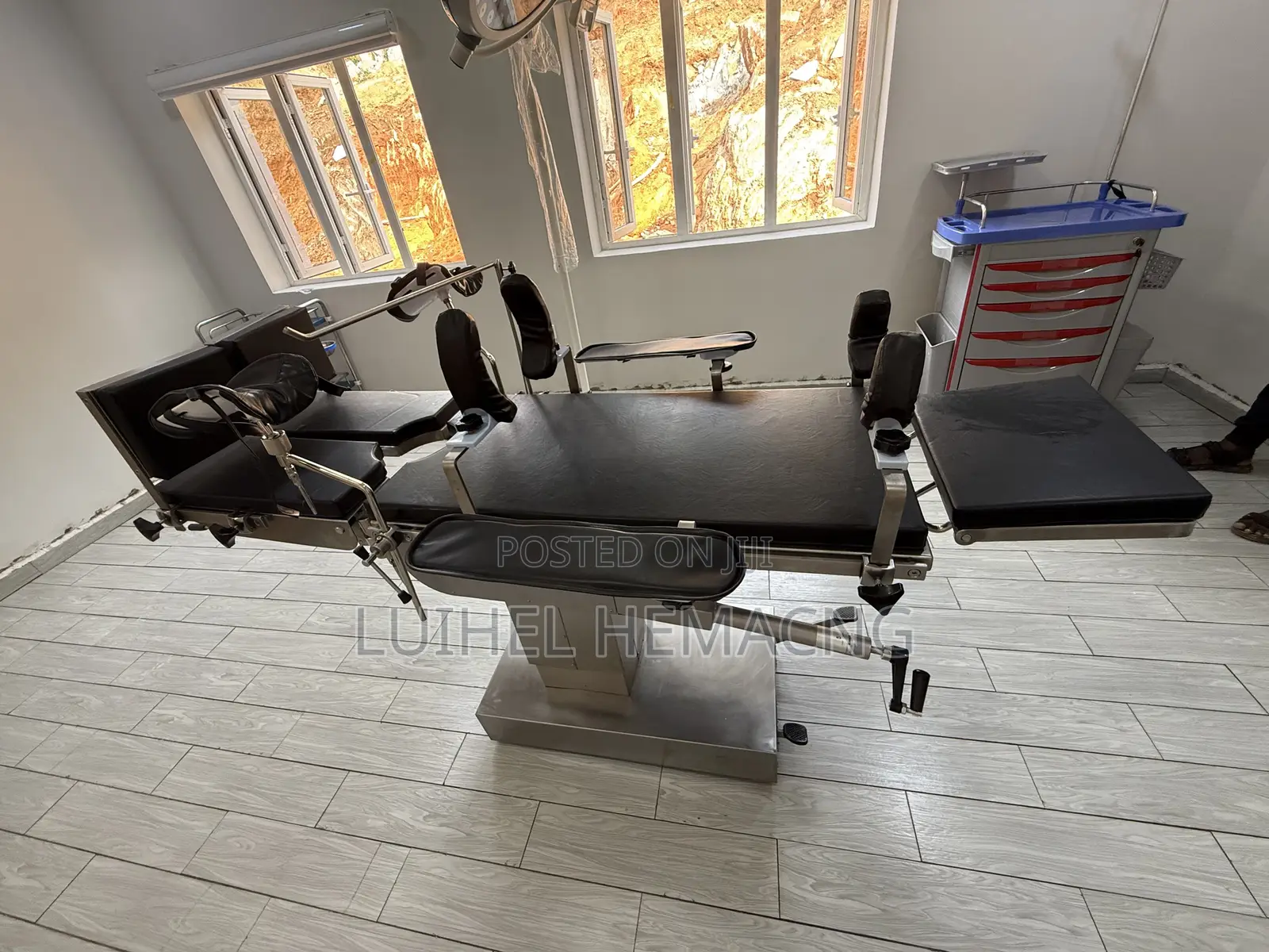 Multipurpose Hydraulic Operating Table