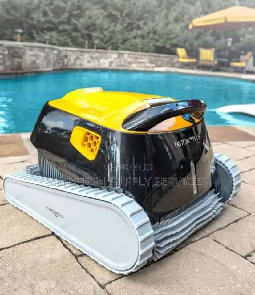 Pool Cleaning Devices
