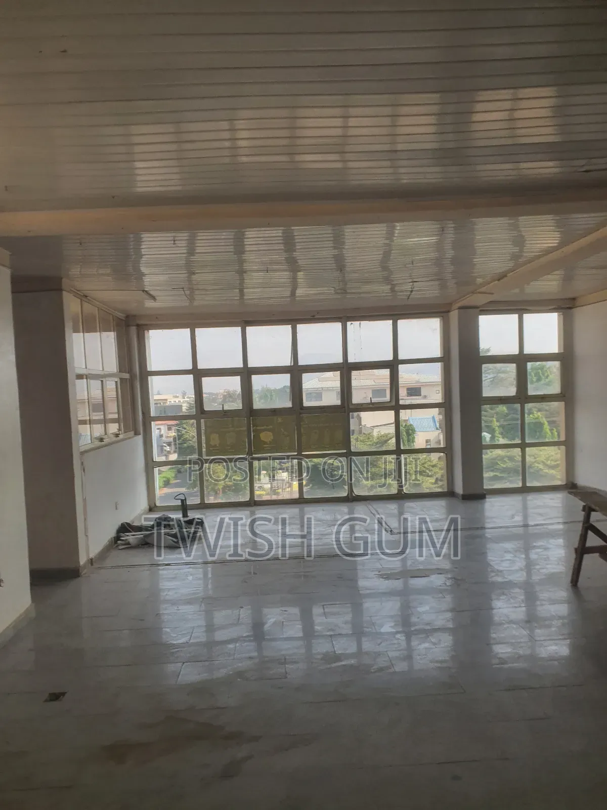 Office Space to Let(60sqm)