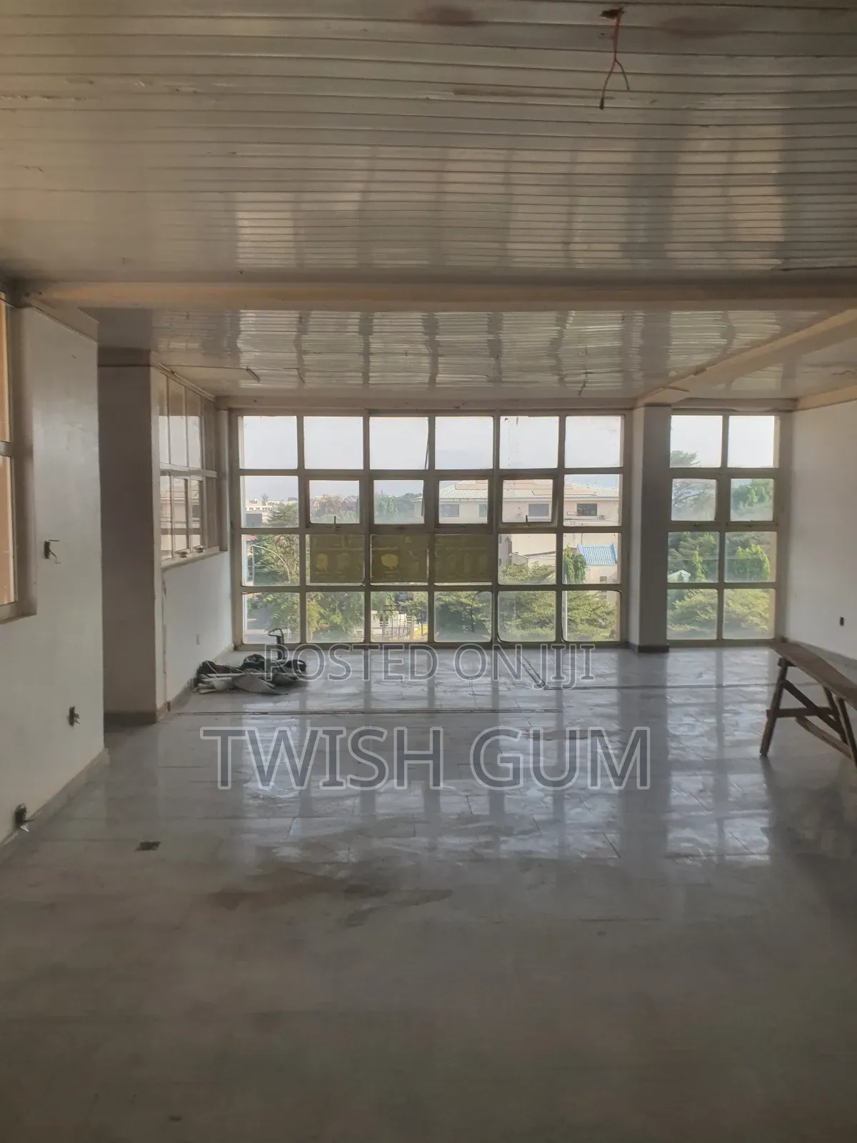 Office Space to Let(60sqm)