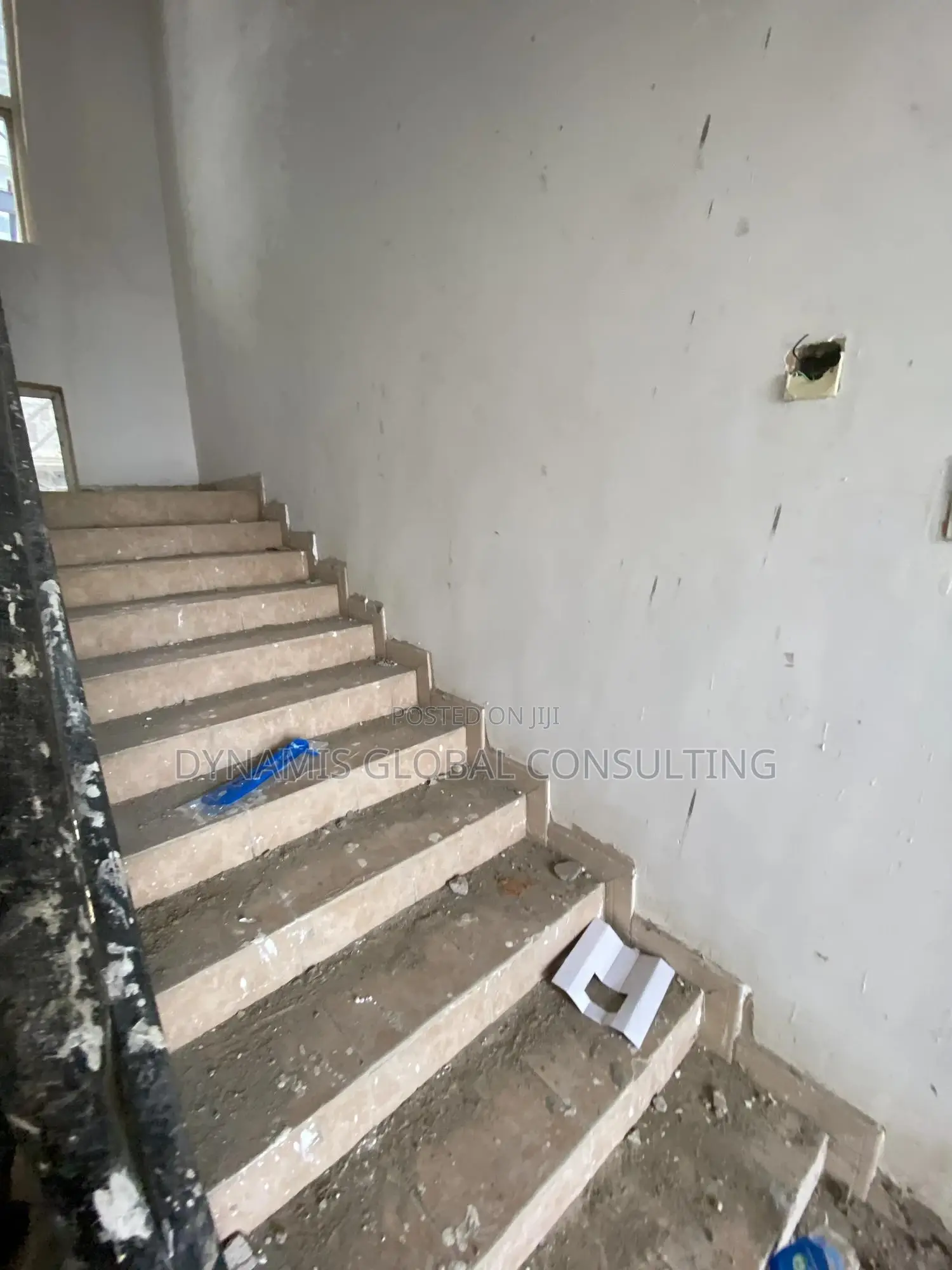 Furnished 3bdrm Block of Flats in Magodo Phase 1 Gra for rent