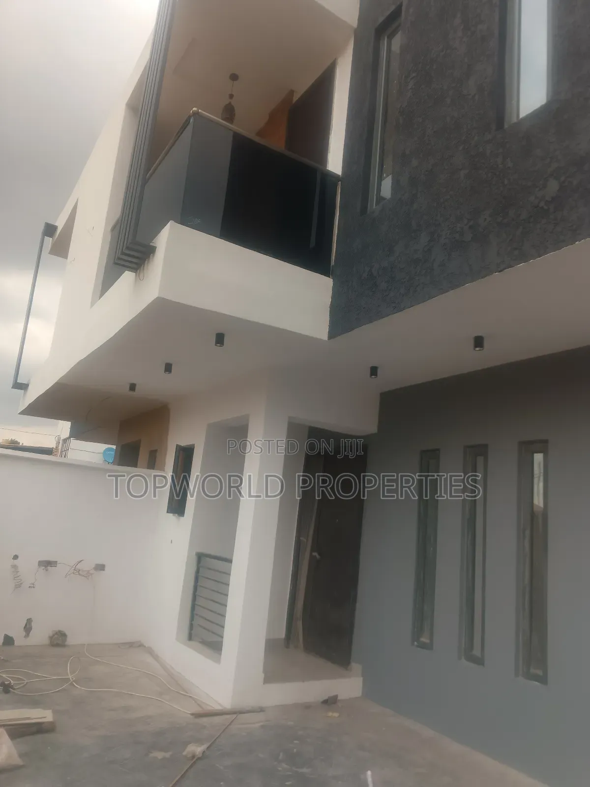 3bdrm Duplex in Ajoke Estate Fagba for sale