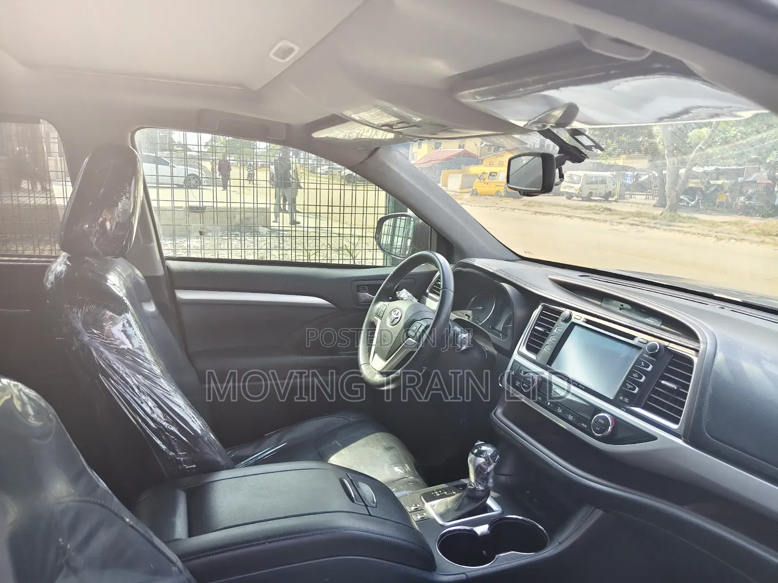 Toyota Highlander XLE V6 4x4 (3.5L 6cyl 6A) 2016 Gray