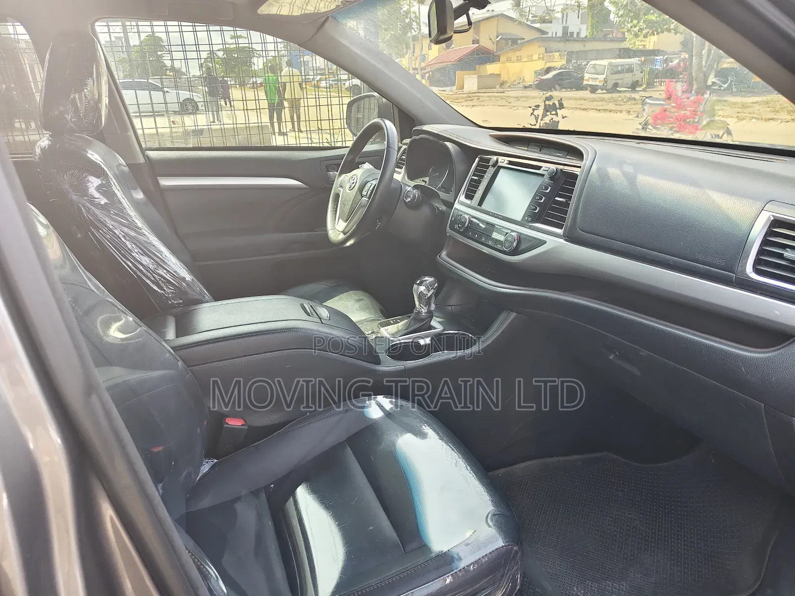 Toyota Highlander XLE V6 4x4 (3.5L 6cyl 6A) 2016 Gray