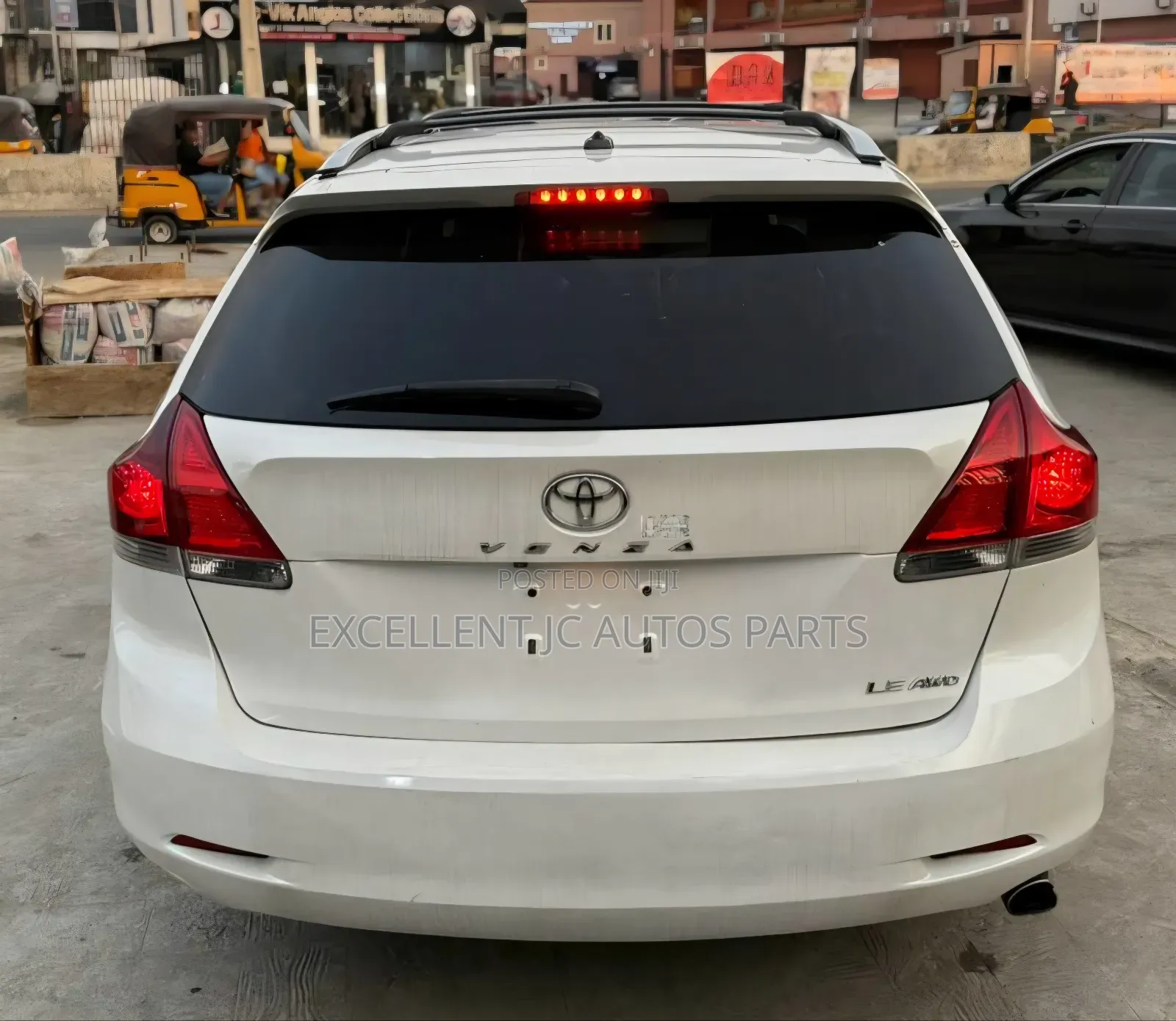 Toyota Venza XLE 4dr Wagon (2.7L 4cyl 6A) 2015 White