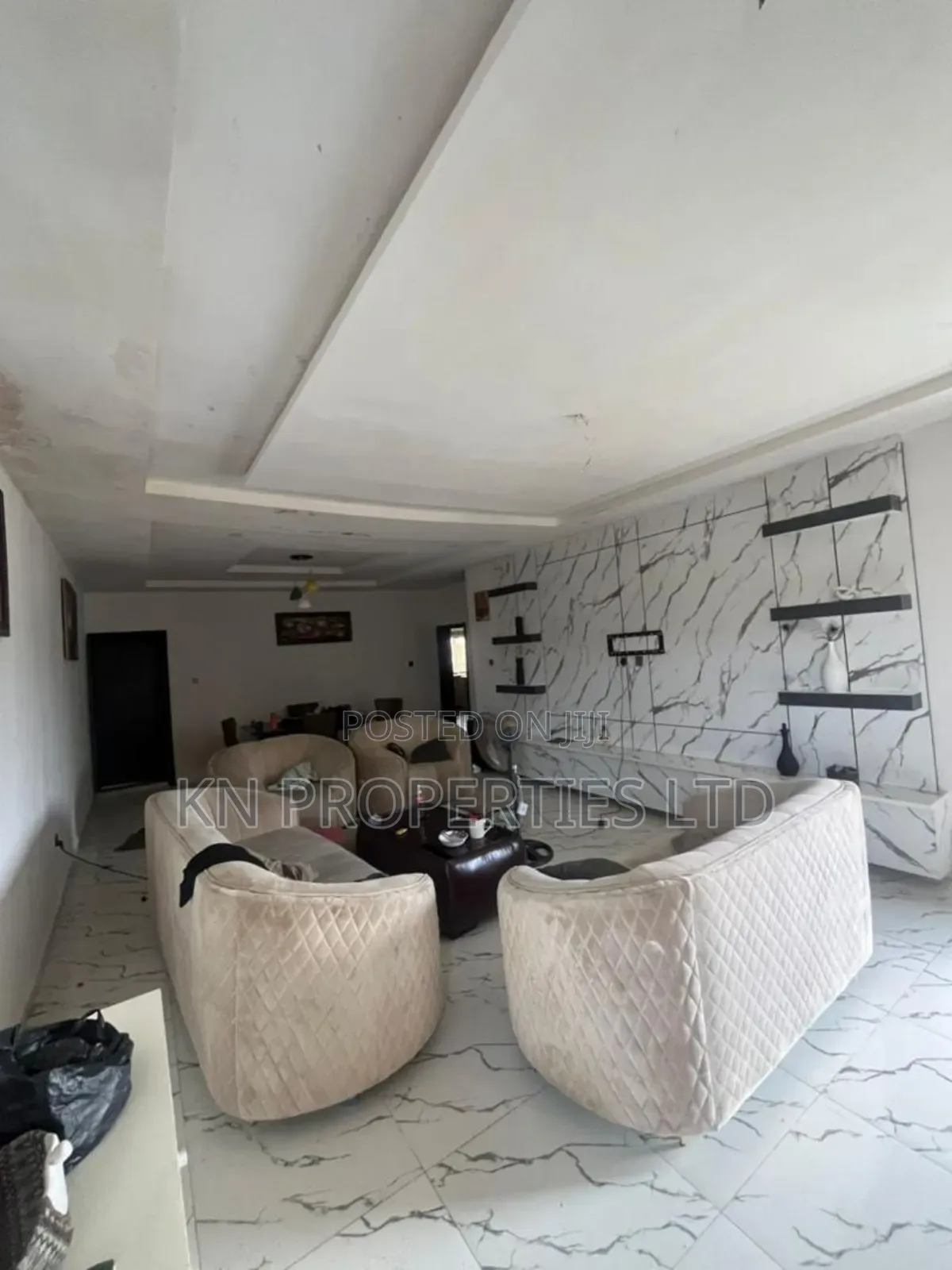 3bdrm Apartment in Wuye Dakibiyu for sale