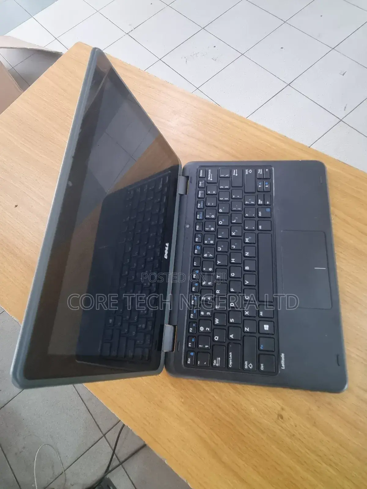 Laptop Dell Latitude 11 3190 4GB Intel Pentium SSD 128GB