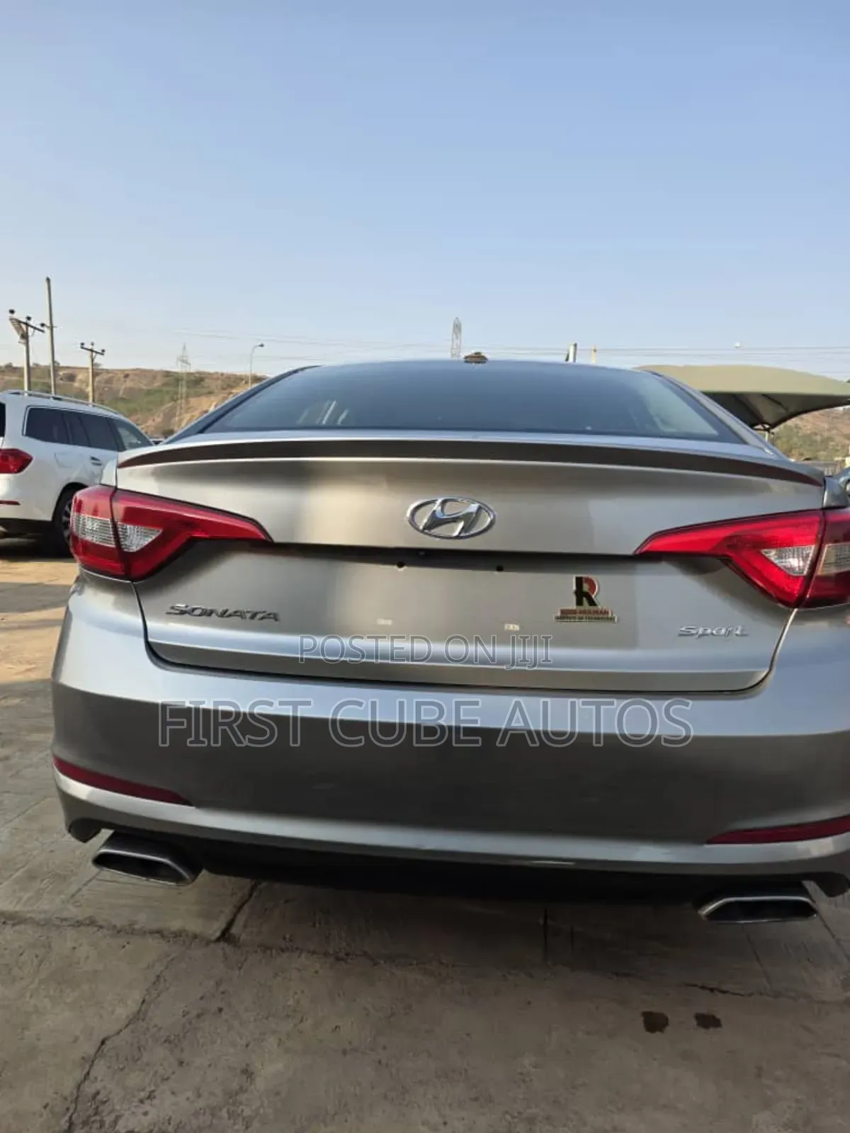 Hyundai Sonata Sport 4dr Sedan (2.4L 4cyl 6A) 2015 Silver