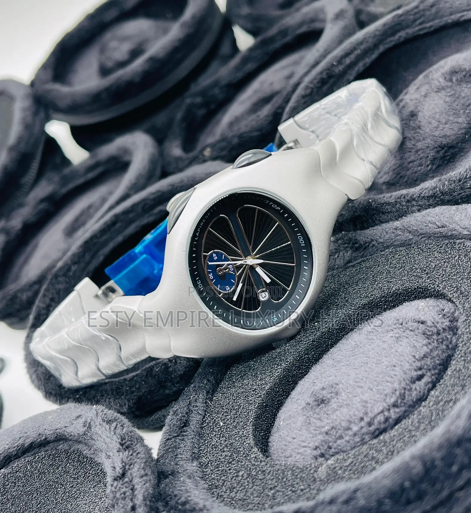 High Quality Luxury Nike Analog Chain Wristwatch