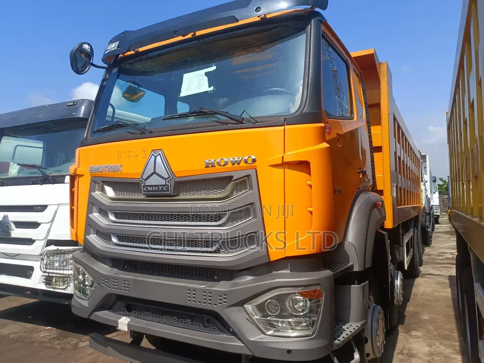 Extremely Clean Howo Tipper Truck 12tires (China)