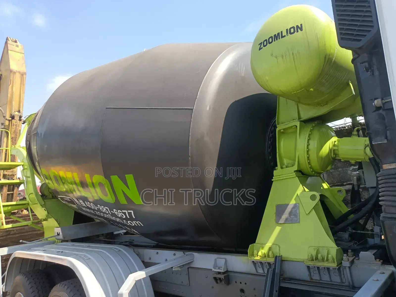 Howo Sinotruk Concrete Mixer 2021 White
