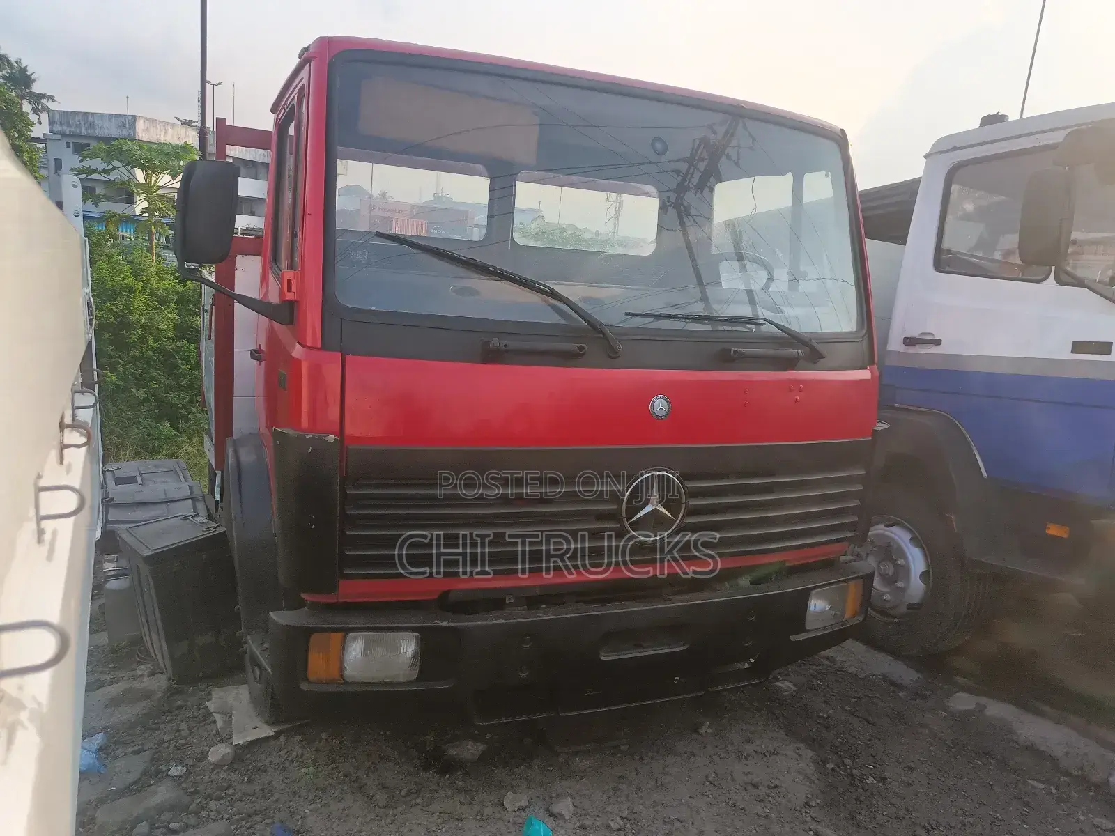 Mercedes 814 Block Truck