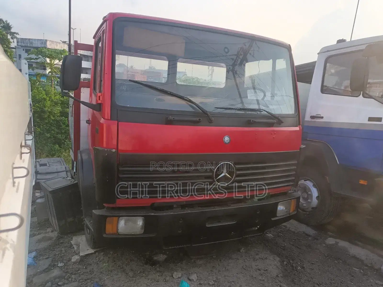 Mercedes 814 Block Truck