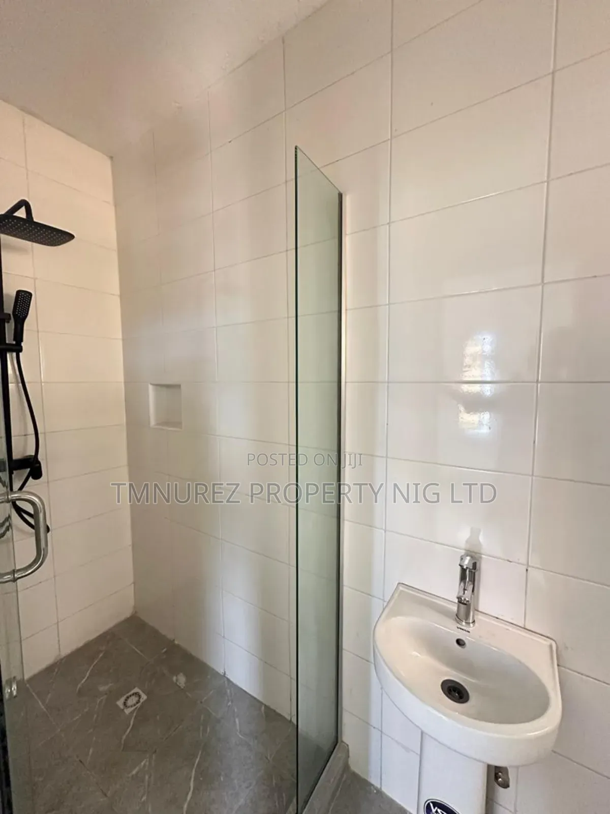 2bdrm Apartment in Ologolo for sale
