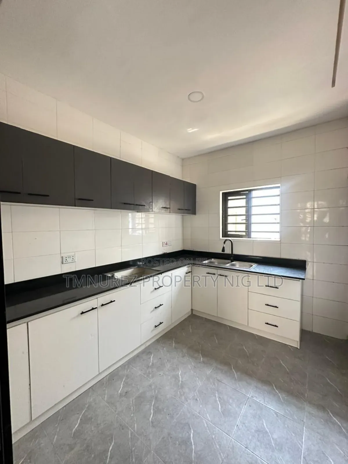 2bdrm Apartment in Ologolo for sale