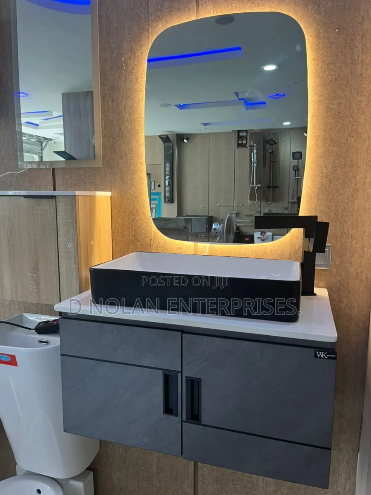 By 80 Master Cabinet Basin
