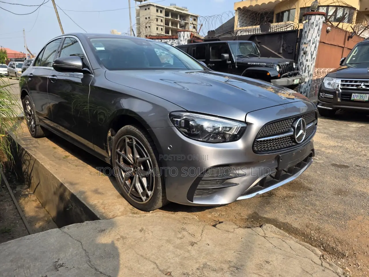 Mercedes-Benz E350 2023 Gray