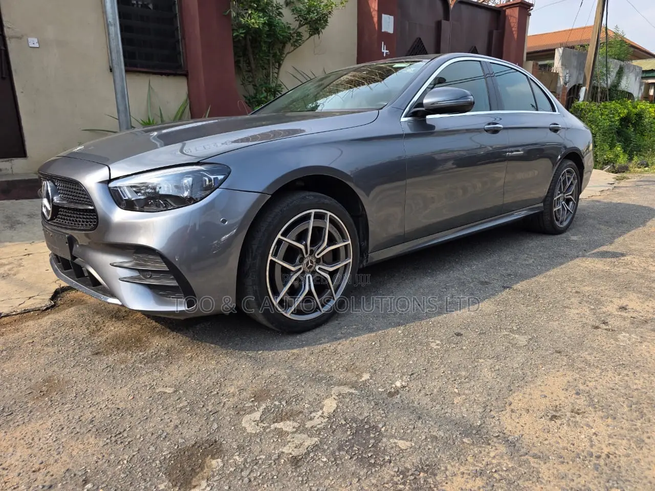 Mercedes-Benz E350 2023 Gray