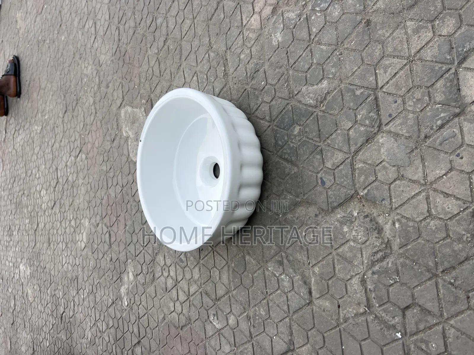 Counter Top Basin 106