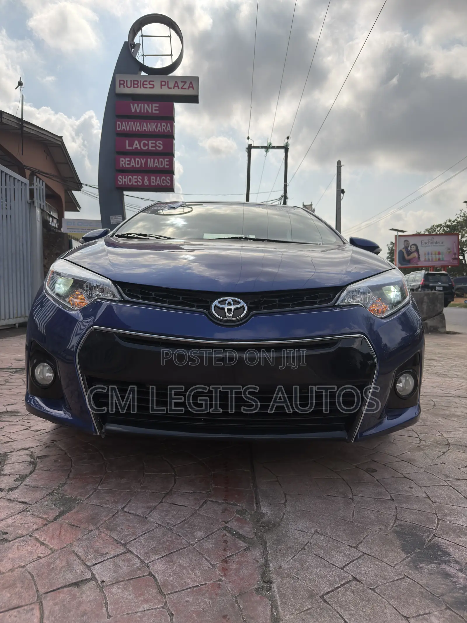 Toyota Corolla S 4dr Sedan (1.8L 4cyl CVT) 2014 Blue