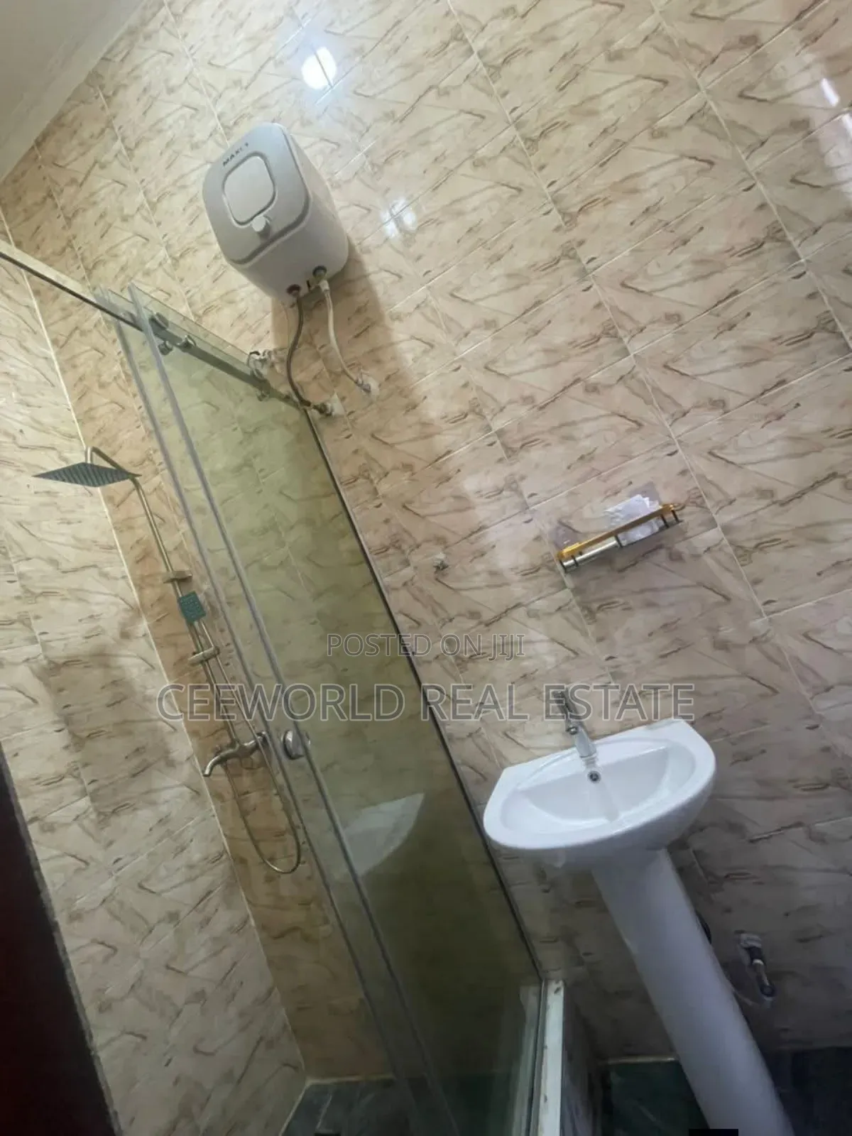 Furnished 4bdrm Duplex in Alalubosa Gra for rent