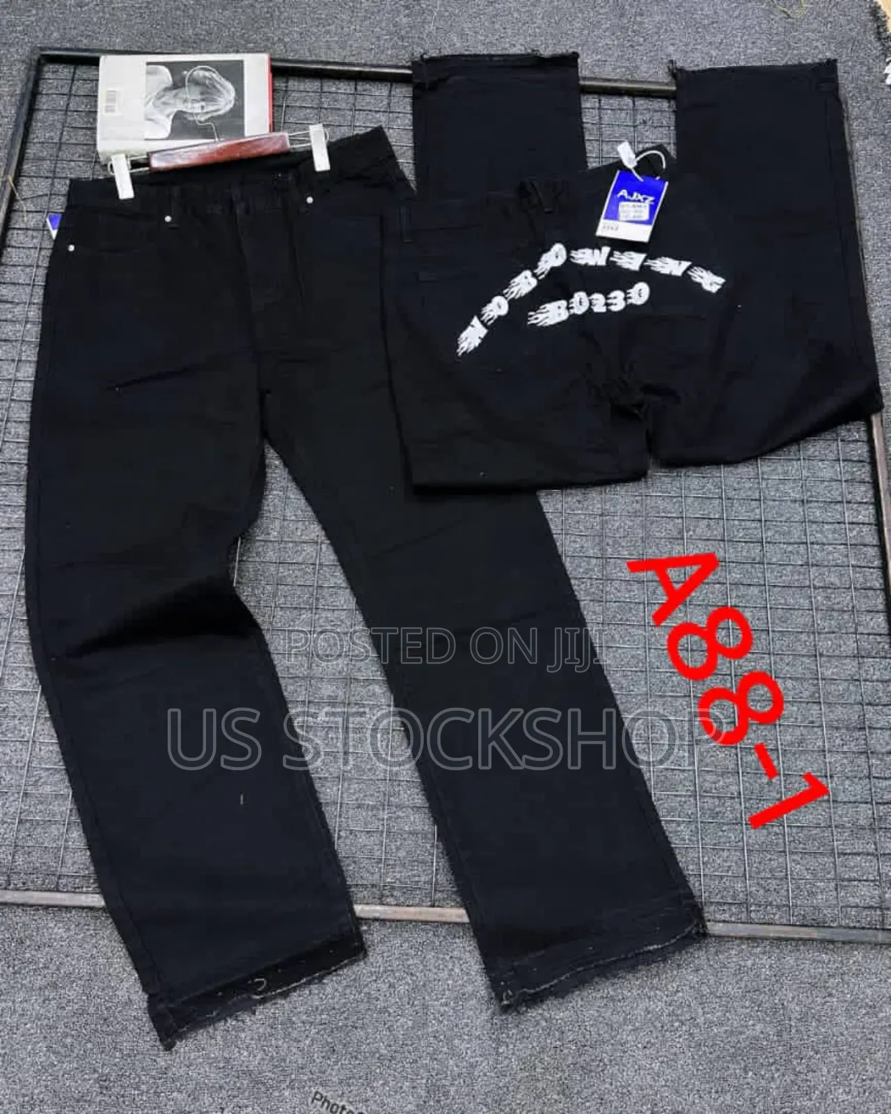 Straight Cut Design Jeans for Men