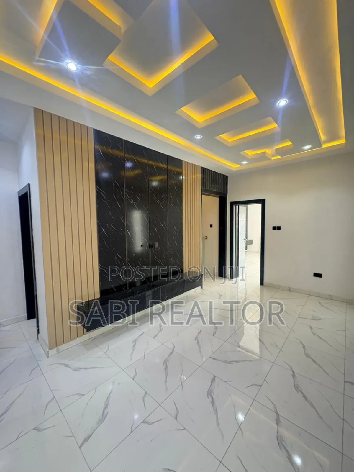 Furnished 7bdrm Duplex in Amazing Grace, New Oko Oba for sale