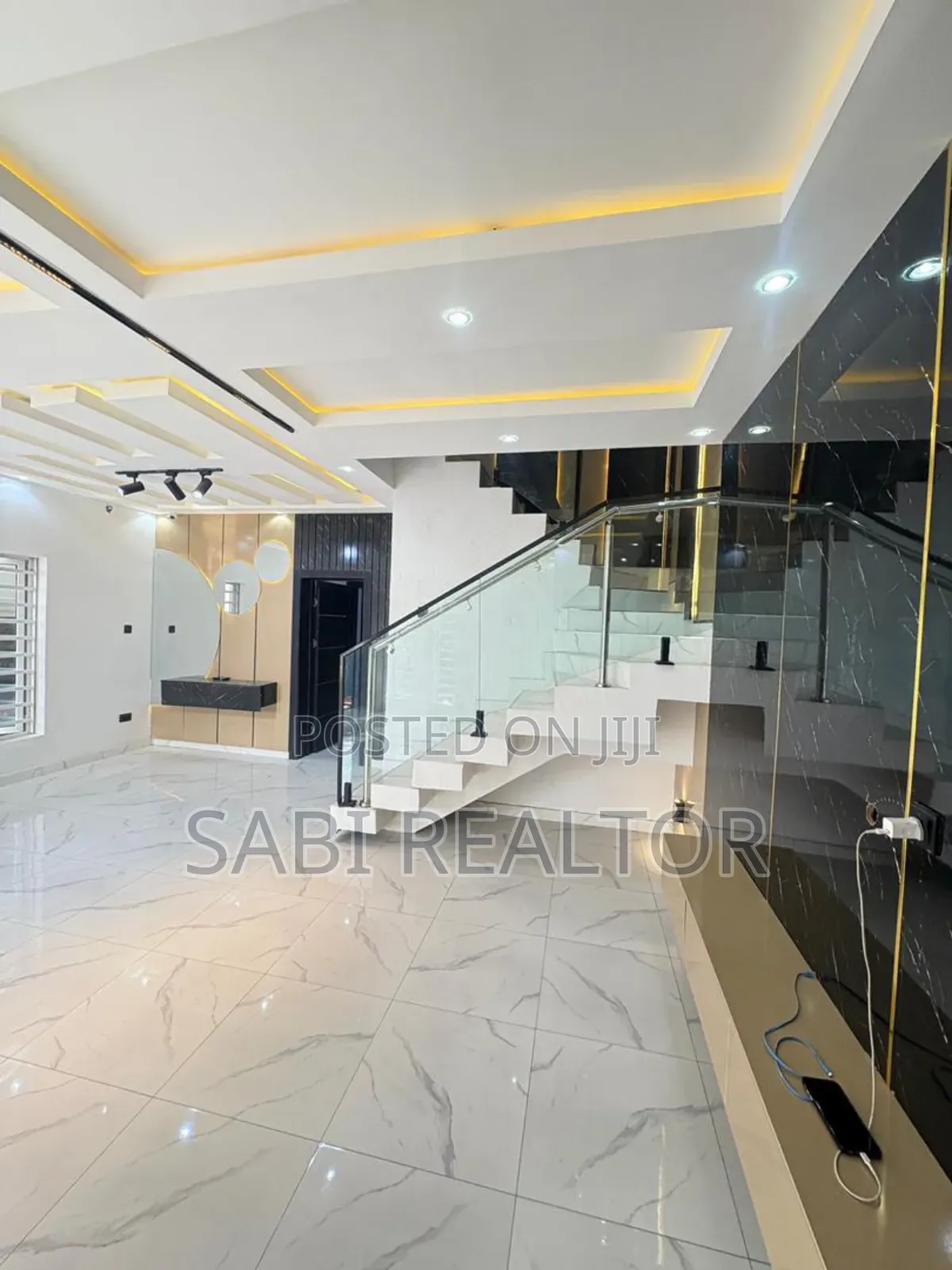Furnished 7bdrm Duplex in Amazing Grace, New Oko Oba for sale