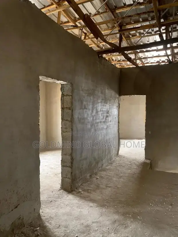 5bdrm Townhouse/Terrace in Katampe Extension for sale