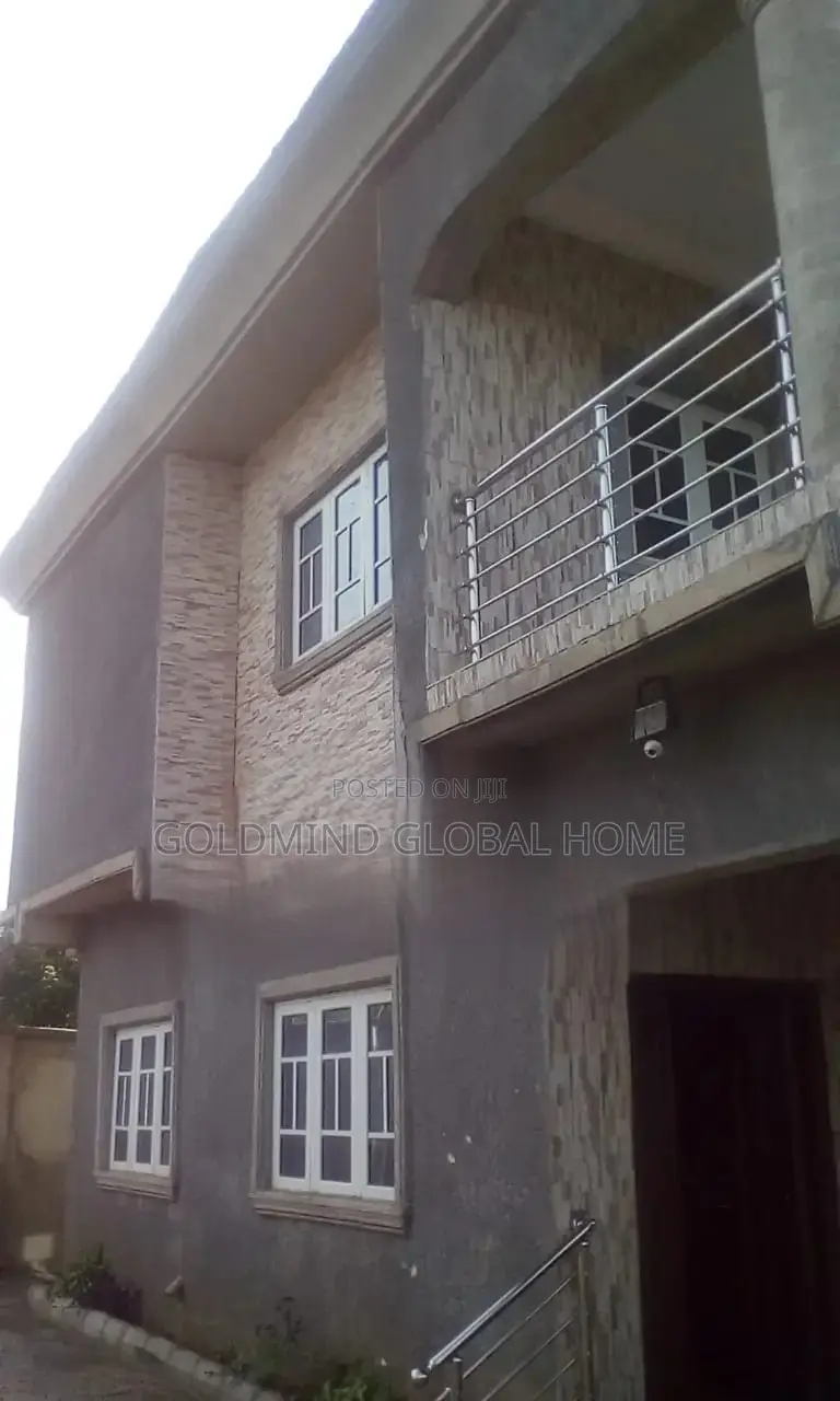 5bdrm Duplex in Apo Resettlement for sale