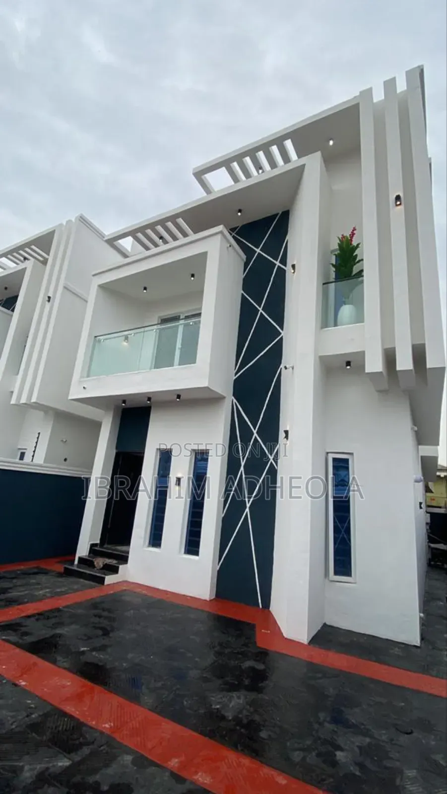5bdrm Duplex in Secured Estate, New Oko Oba for sale