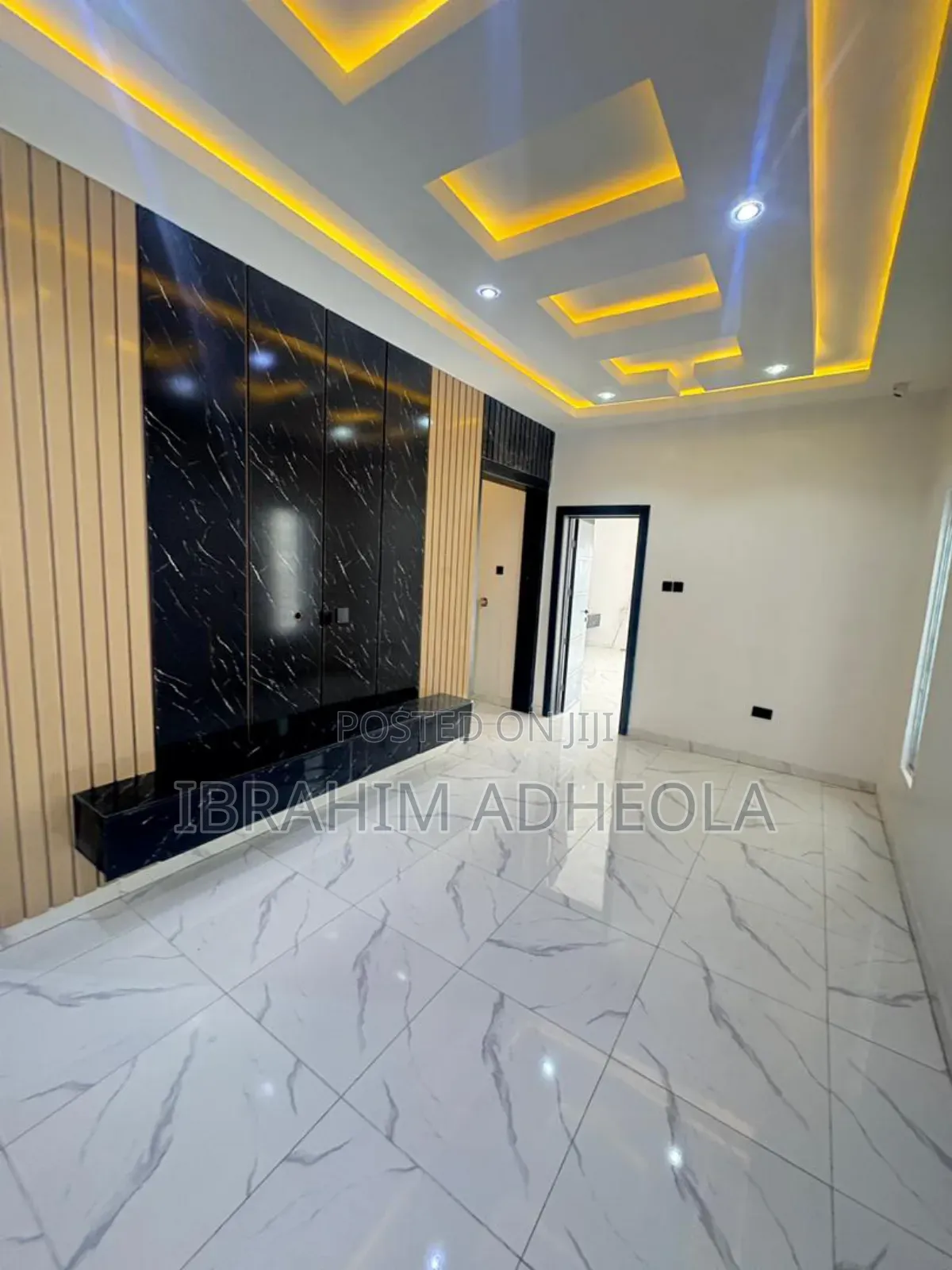 5bdrm Duplex in Secured Estate, New Oko Oba for sale