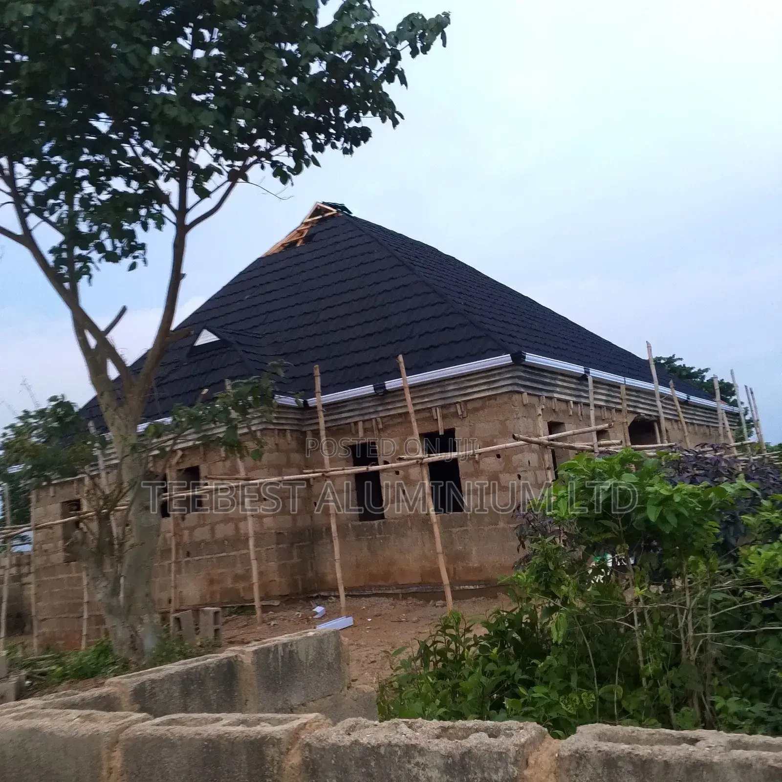 Aluminum/ Gerrald Roof Painting