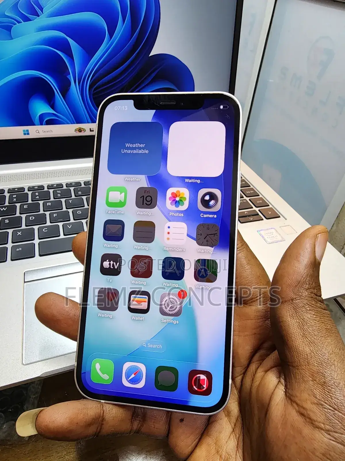 Apple iPhone 12 64 GB White