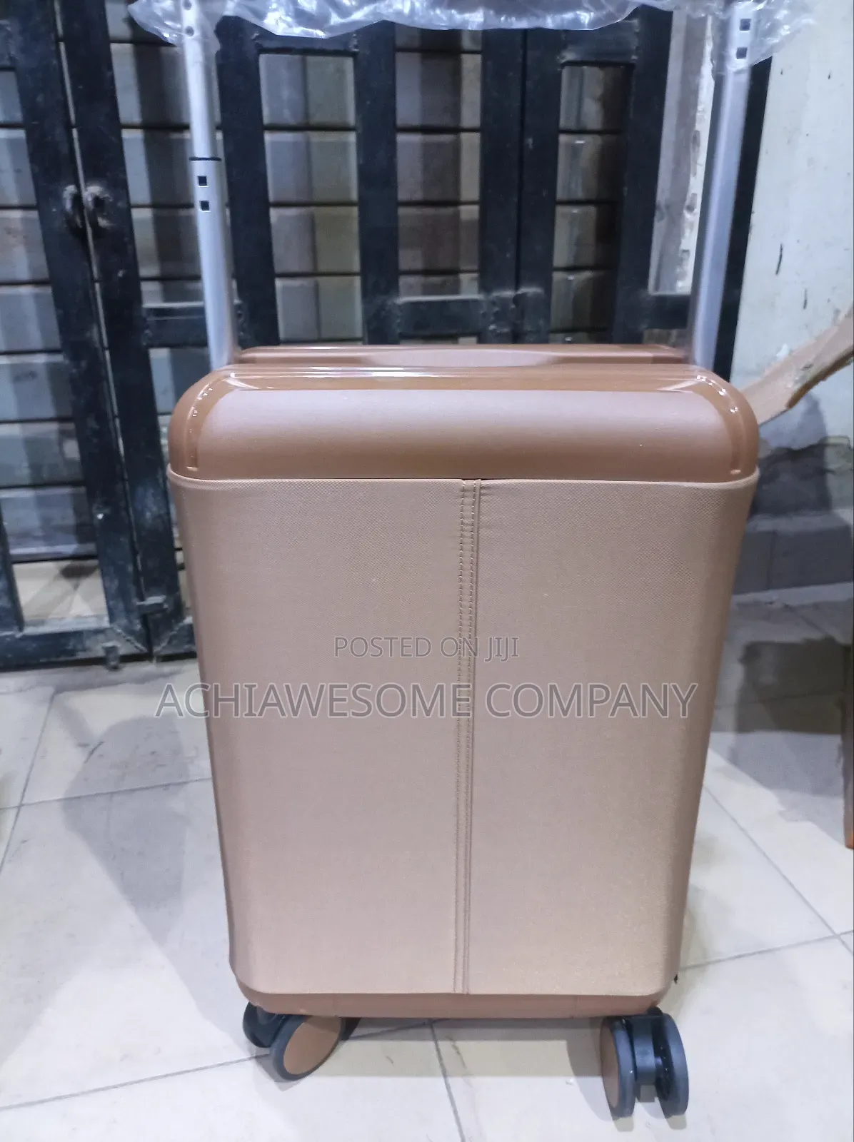 High Quality Fashionable Luggage Bag