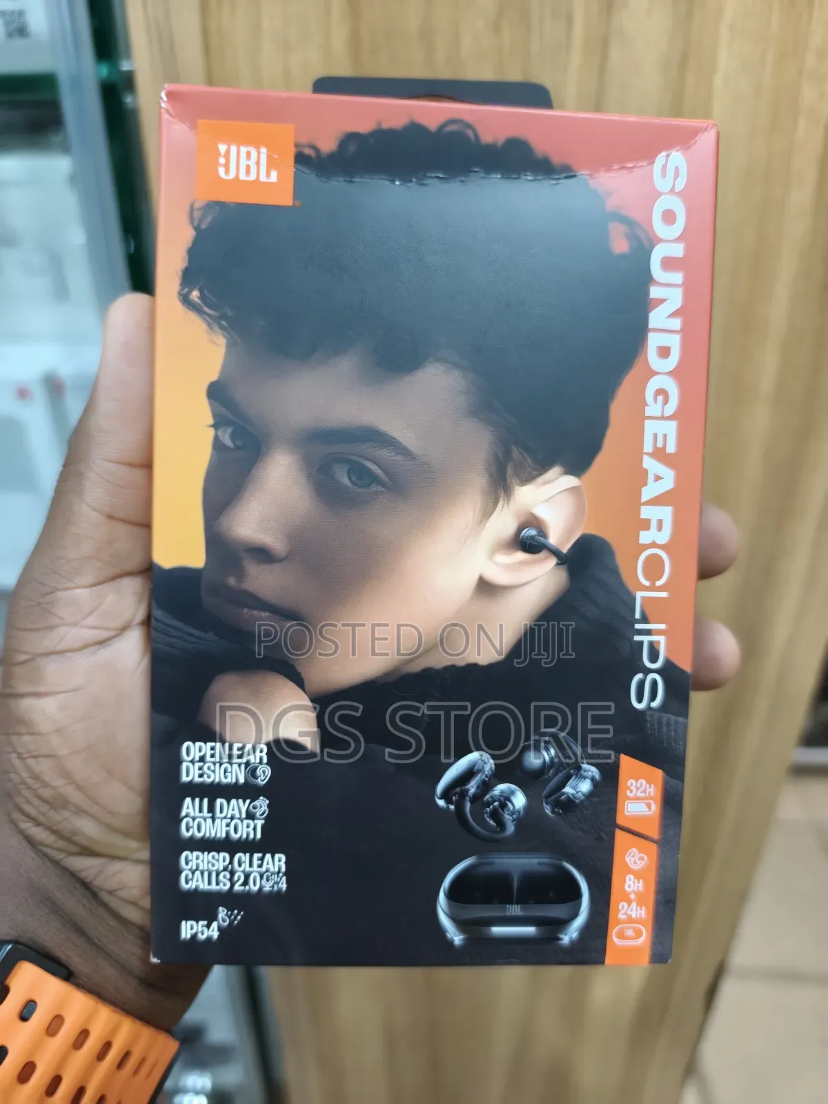 JBL Soundgear Clips Bluetooth Earbuds