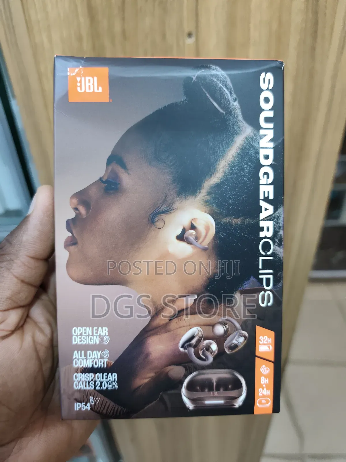 JBL Soundgear Clips Bluetooth Earbuds