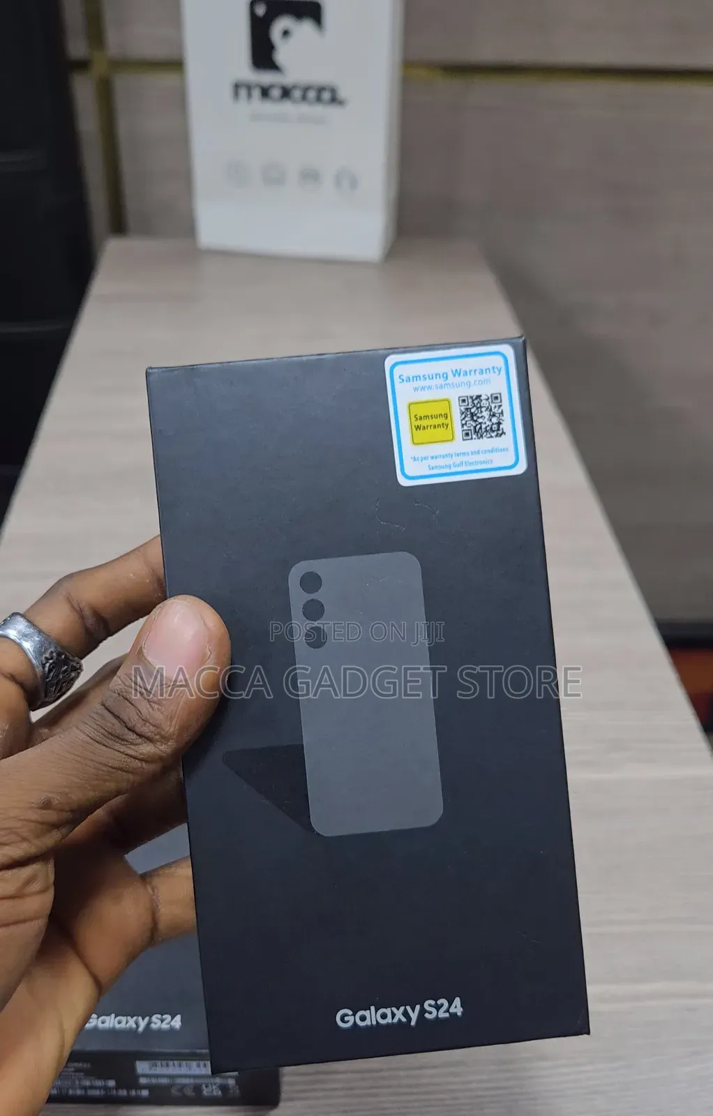 New Samsung Galaxy S24 256 GB Black