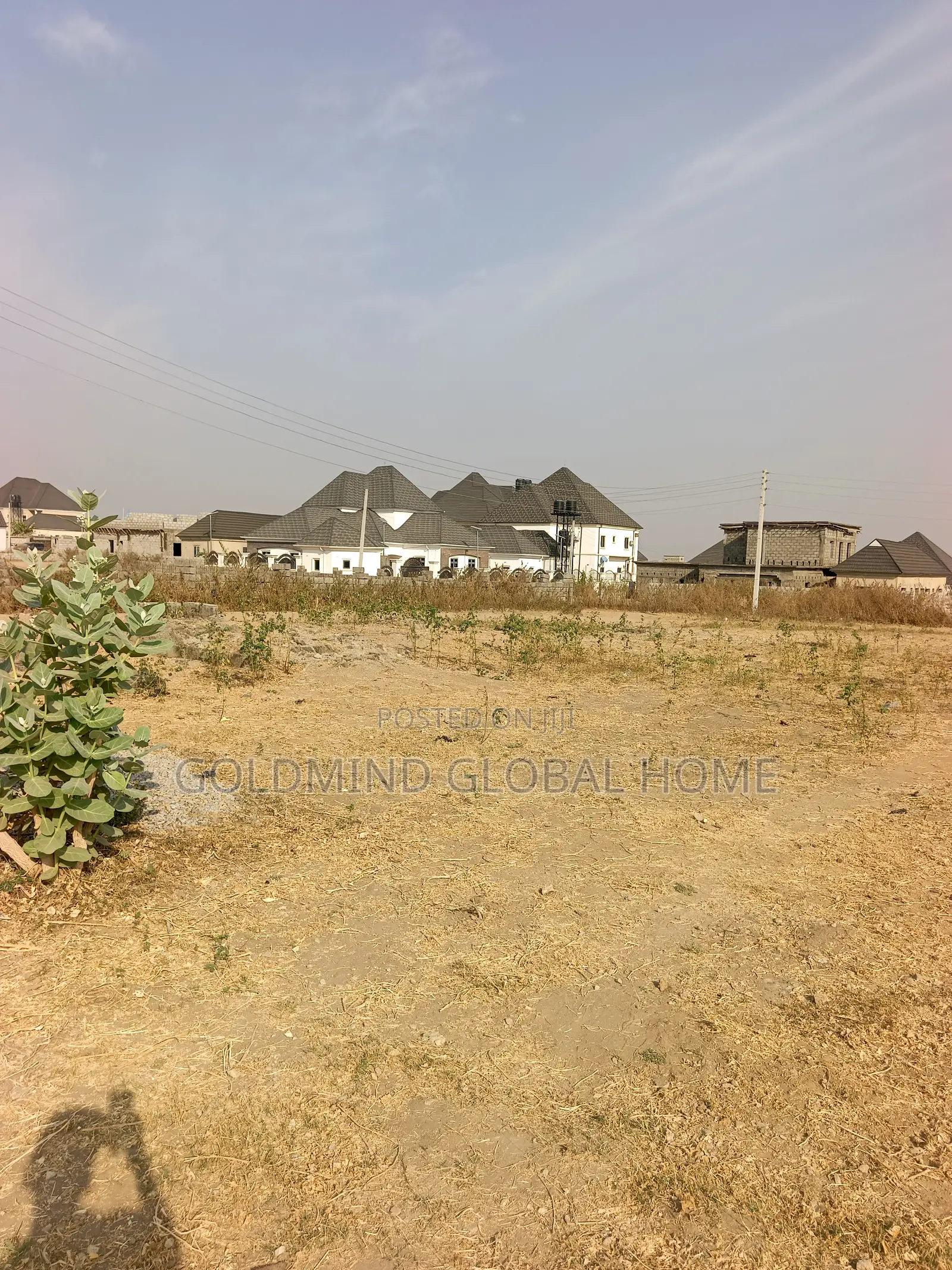 850 Square Meters of Land for Sale in Life Camp