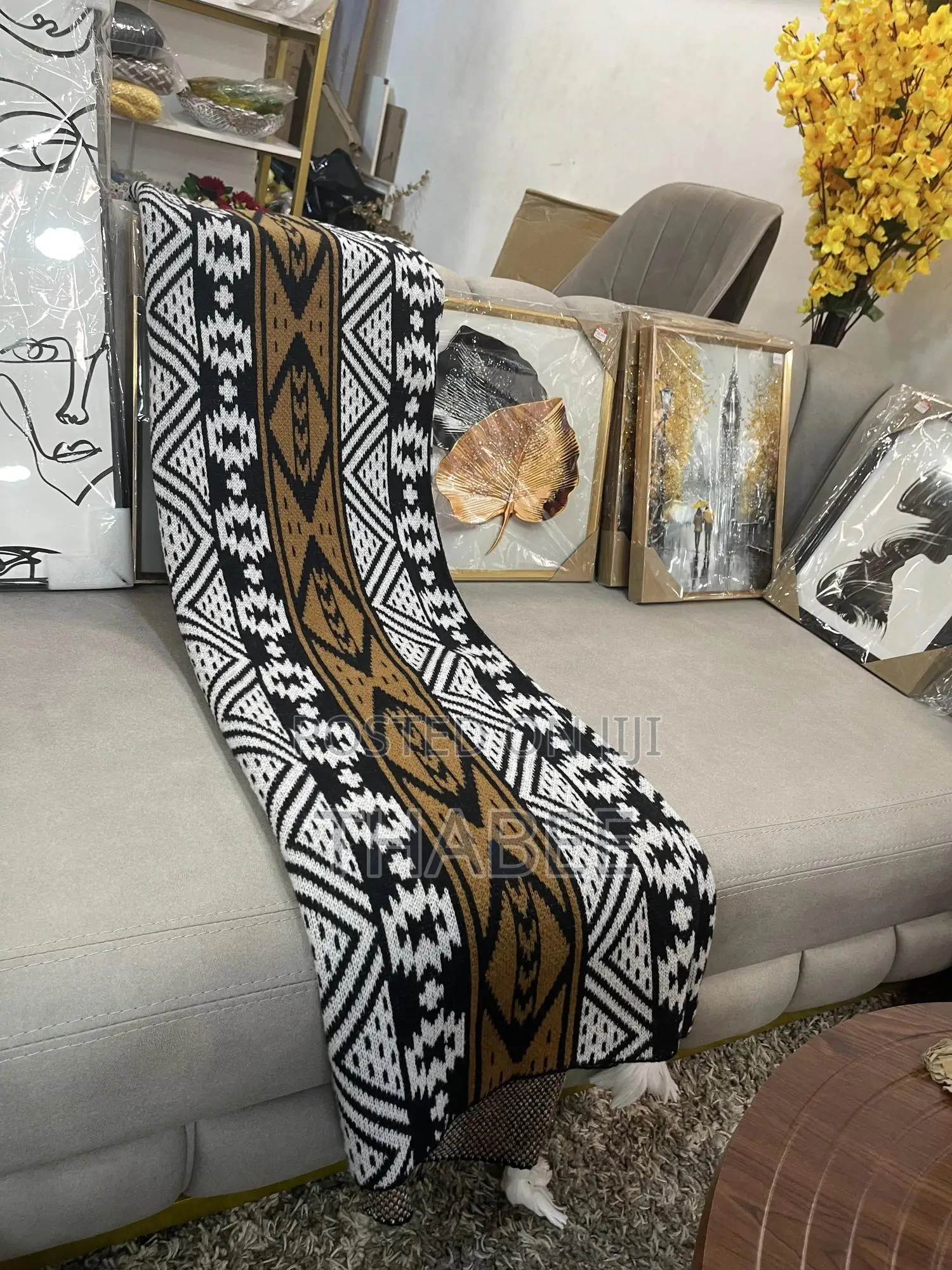 Knitted Bohemian Style Throw Sofa Blanket Brown White