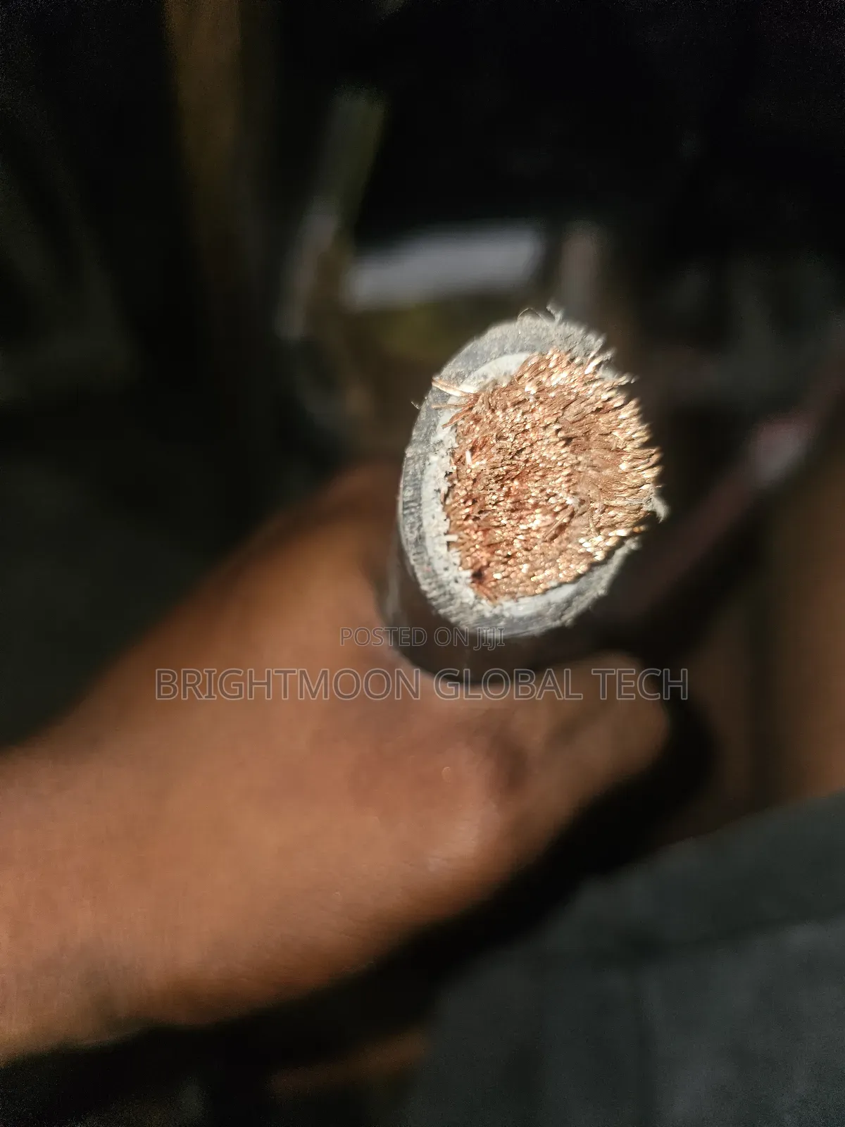 185mm Single Flexible Cable, 100% Copper