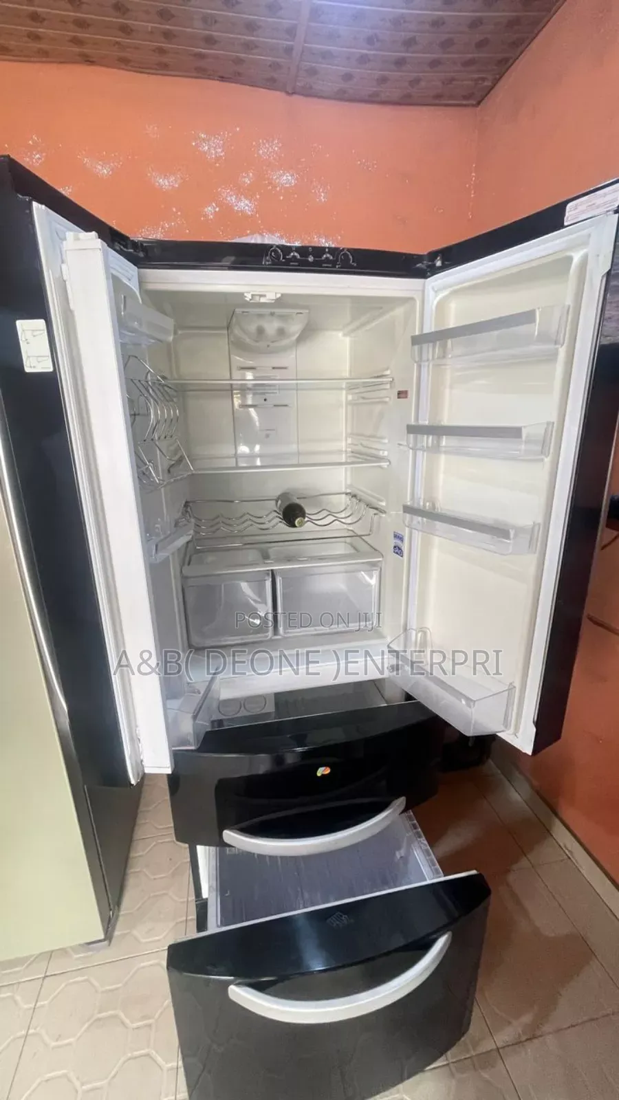 Hotpoint Side by Side Fridge and Freezer