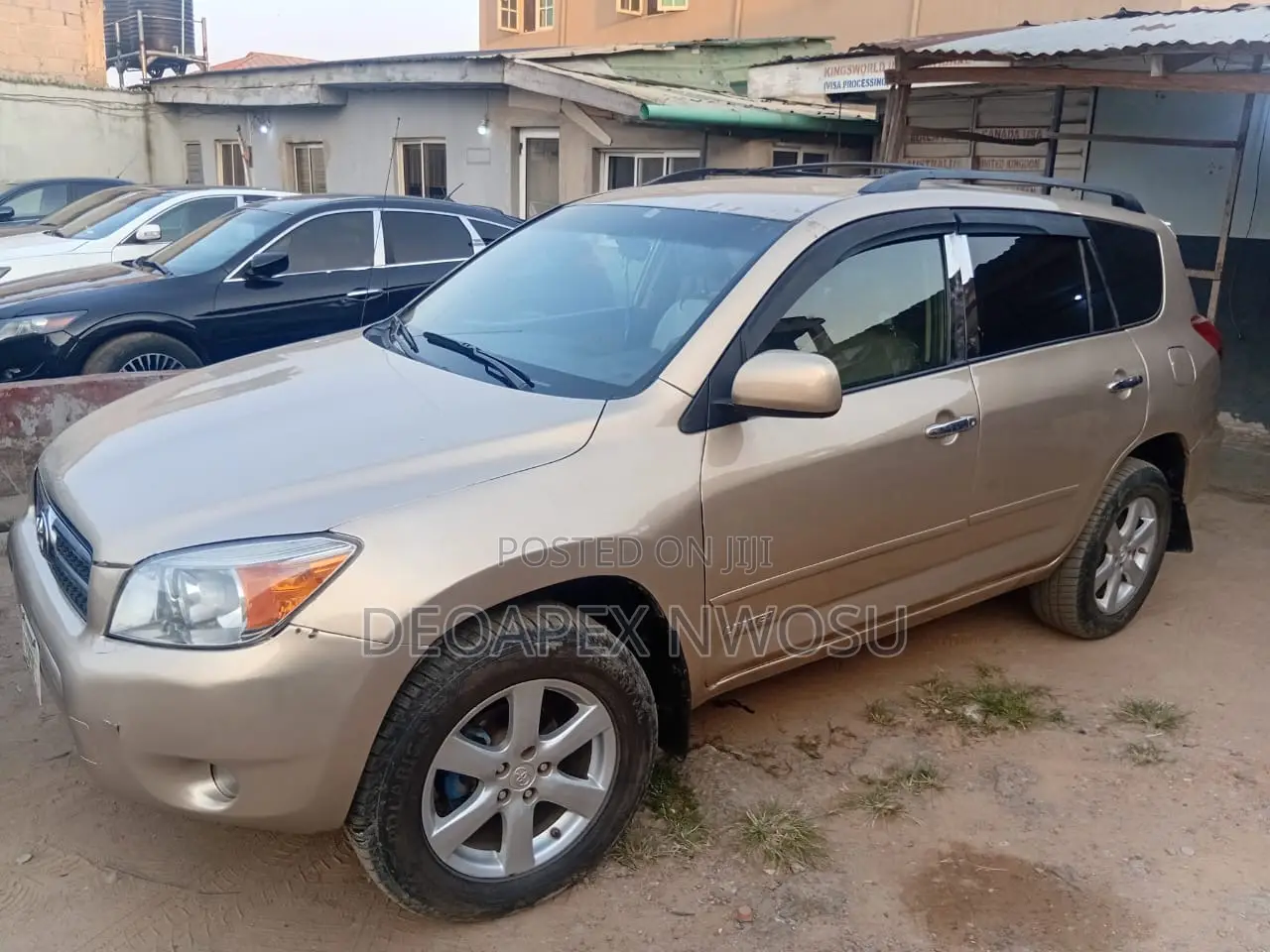 Toyota RAV4 2006 Gold