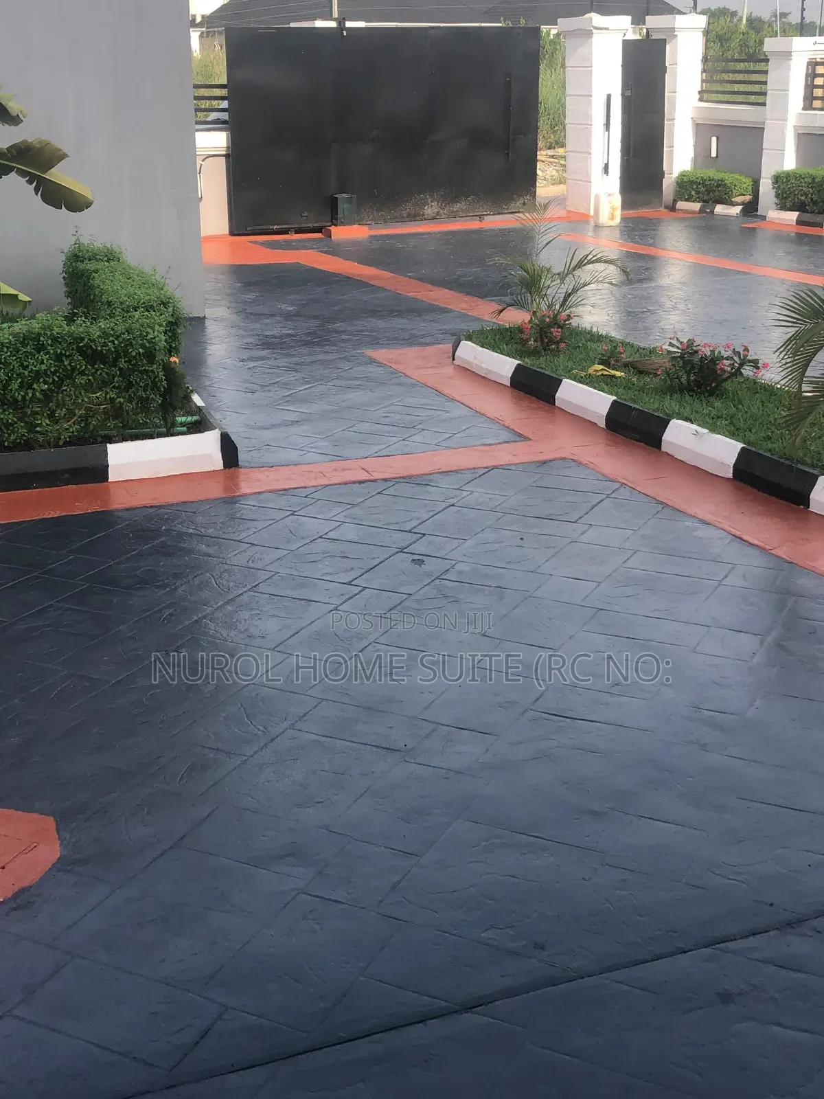 Luxury Exterior Floor Design