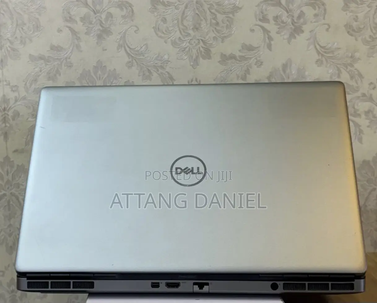 Laptop Dell Precision 7550 32GB Intel Core I5 SSD 512GB
